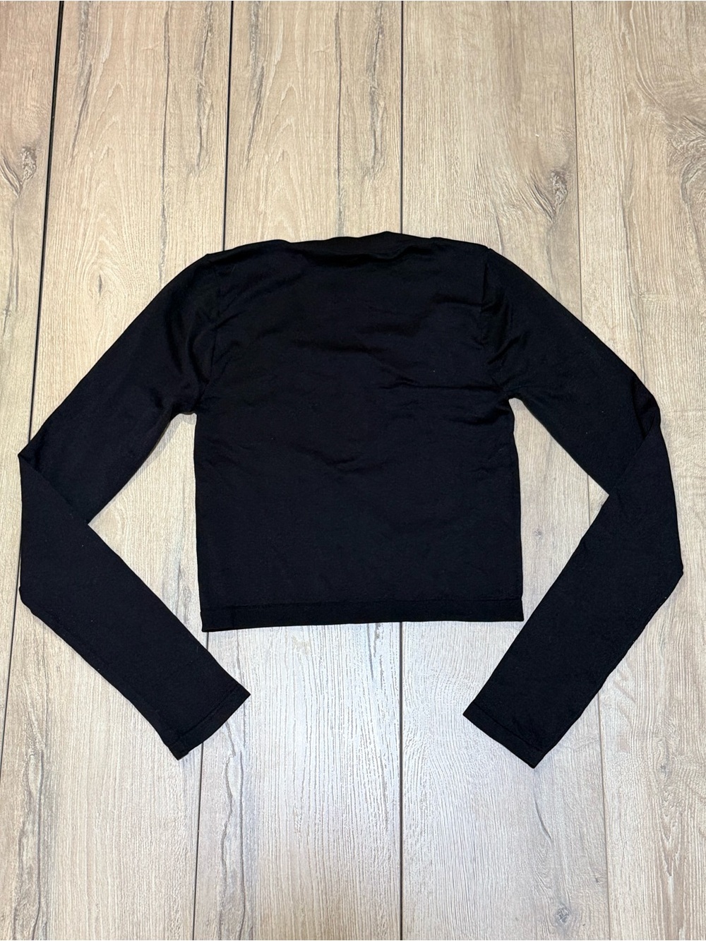 Free People Black Long Sleeve Crop Top Stretch Seamless Fitted Size M/L - Picture 3 of 11